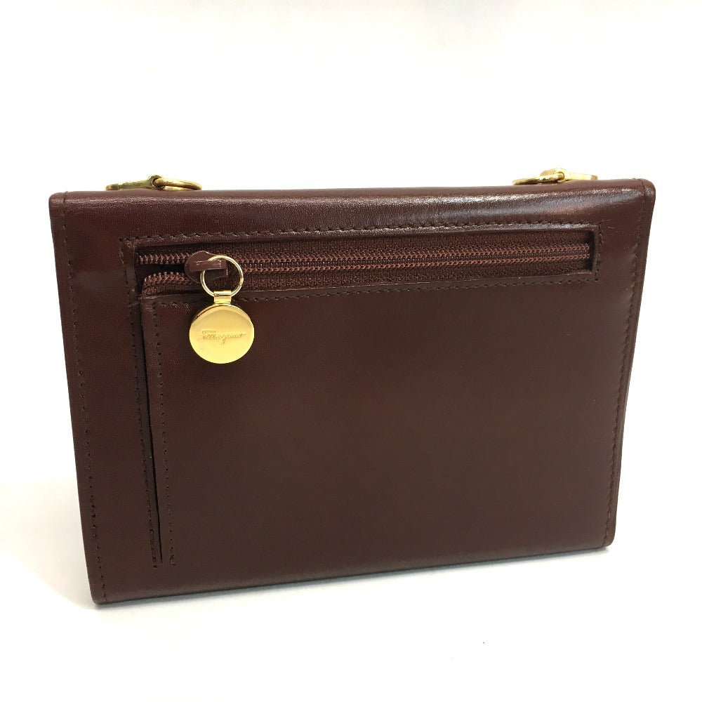 Salvatore Ferragamo Gancini Pochette/Wallet/Shoulder Bag in Brown Leather for Women