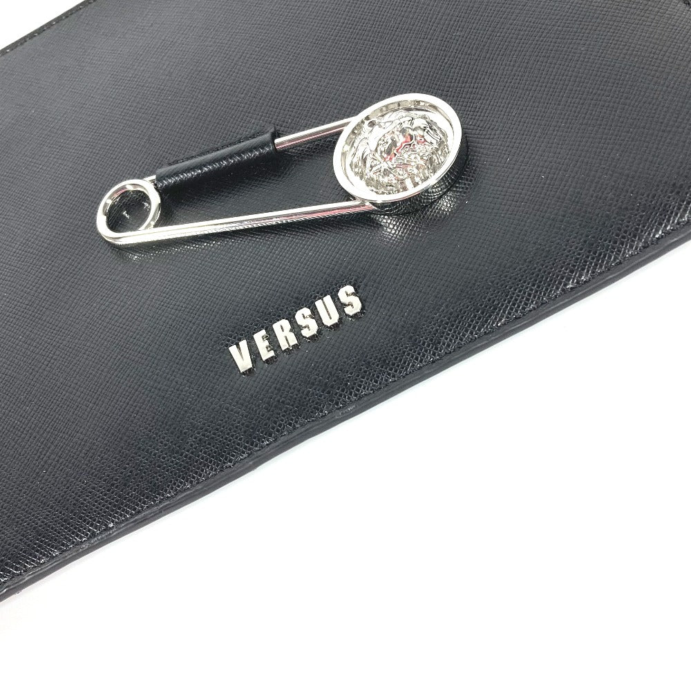 VERSUS ヴェルサーチ ロゴ ライオン 安全ピン カバン ポーチ ストラップ付 クラッチバッグ レザー メンズ - brandshop-reference