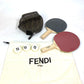 FENDI 7AS070AJJ4F1HR8 ズッカ ロゴ 卓球 ブラウンファブリック ピンポン ラケットケース ラケット＆ボール3点 フルセット 雑貨 ラバー ユニセックス - brandshop-reference