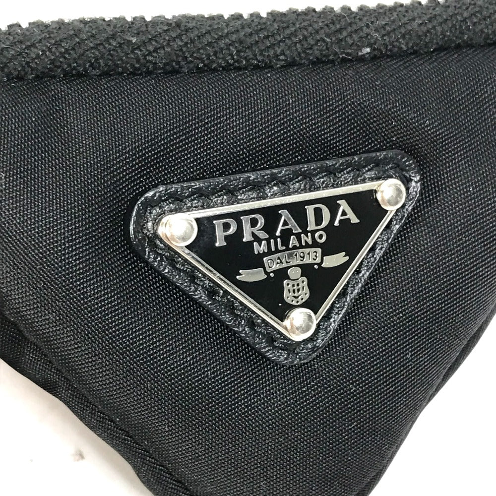PRADA トライアングルロゴ チャーム ファッション小物 小物入れ キーホルダー ナイロン ユニセックス - brandshop-reference