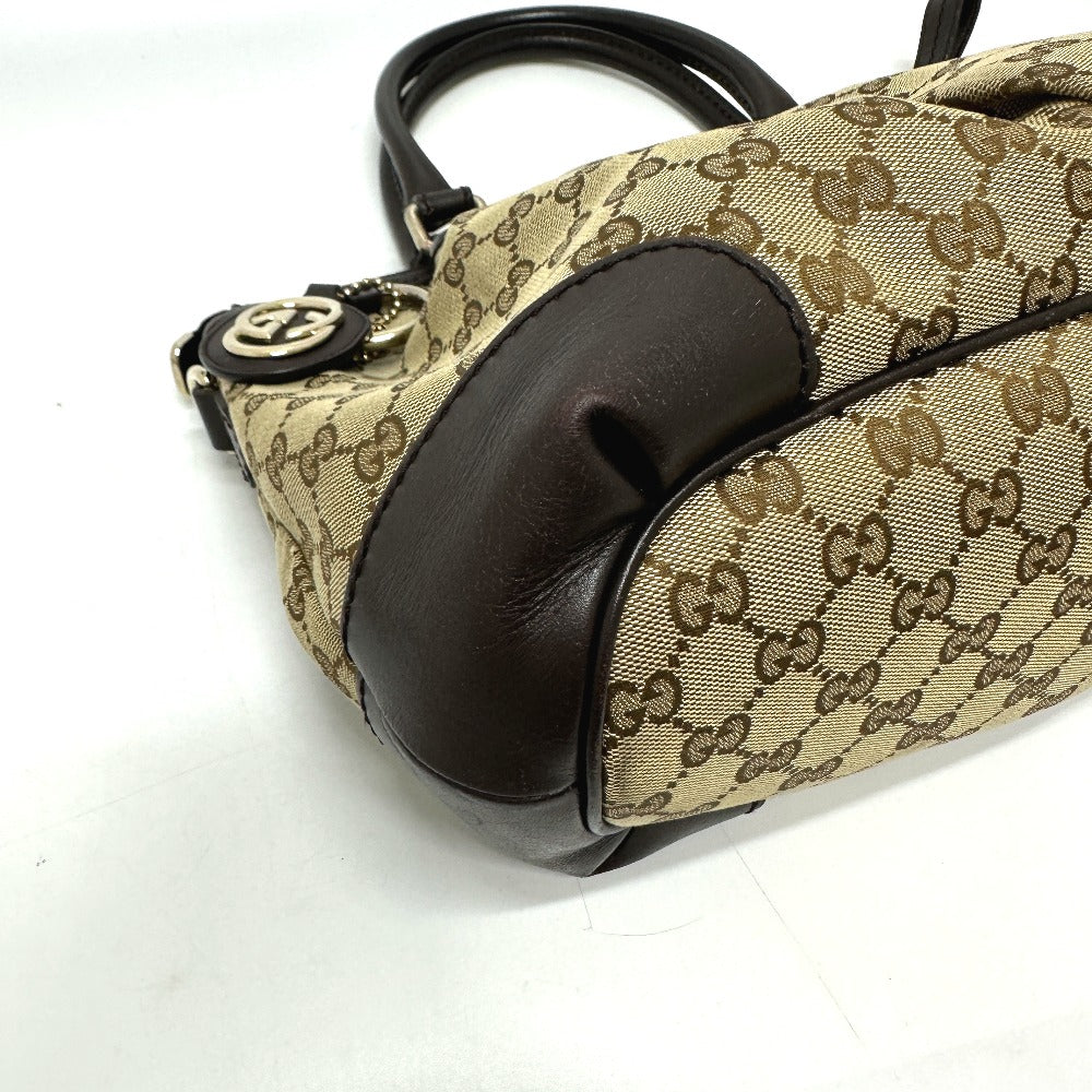 Gucci 247902 discount