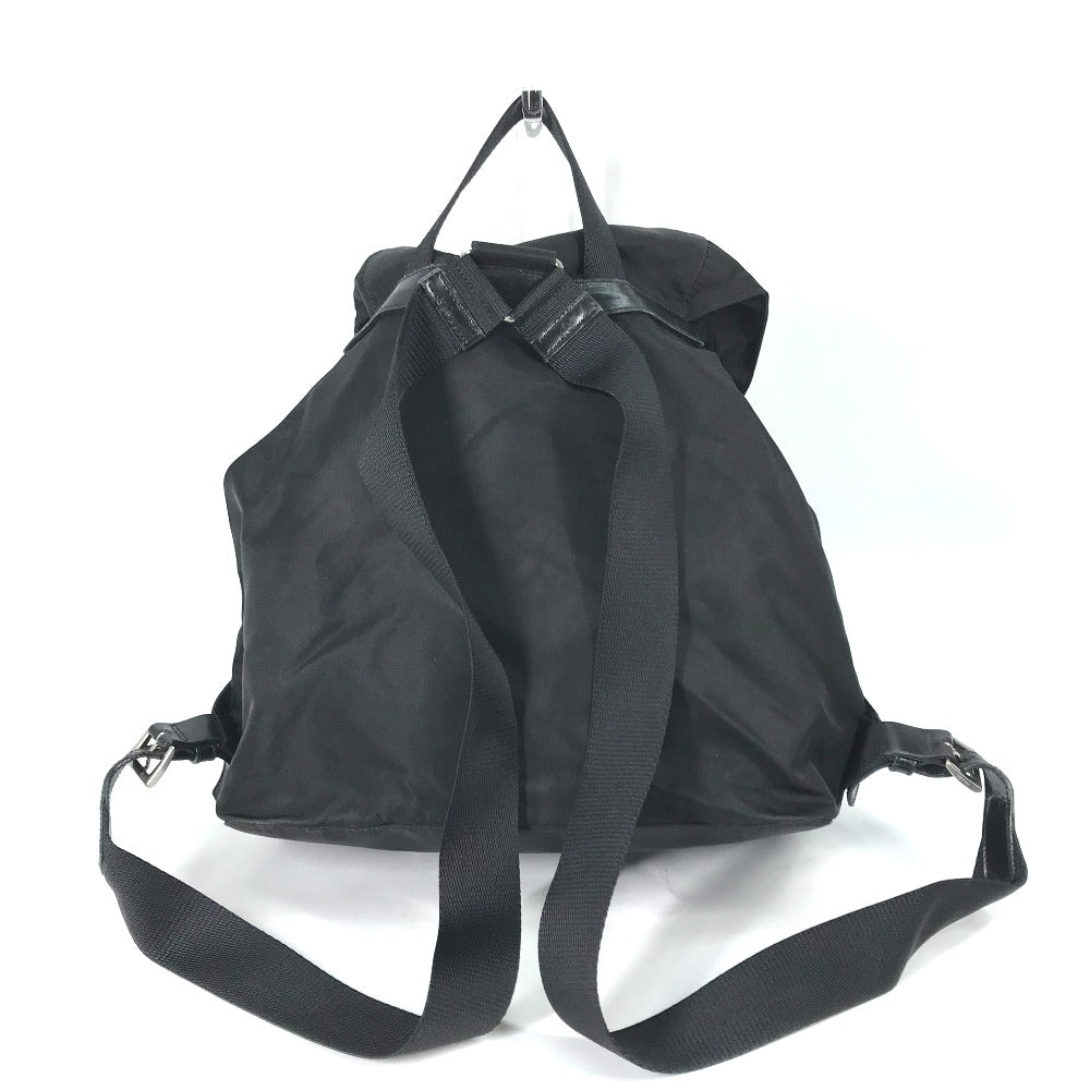 良質美品　PRADA 三角ロゴプレート　黒　リュック　ナイロン　シルバー　スモール バッグ
