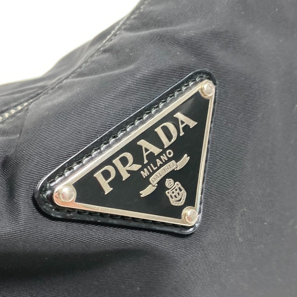 PRADA トライアングルロゴ 三角ロゴ プレート カバン 肩掛け ショルダーバッグ ナイロン レディース - brandshop-reference